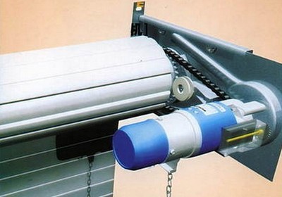 電動(dòng)卷閘門電機(jī)價(jià)格?電動(dòng)卷閘門類別及特點(diǎn)- 房天下裝修知識